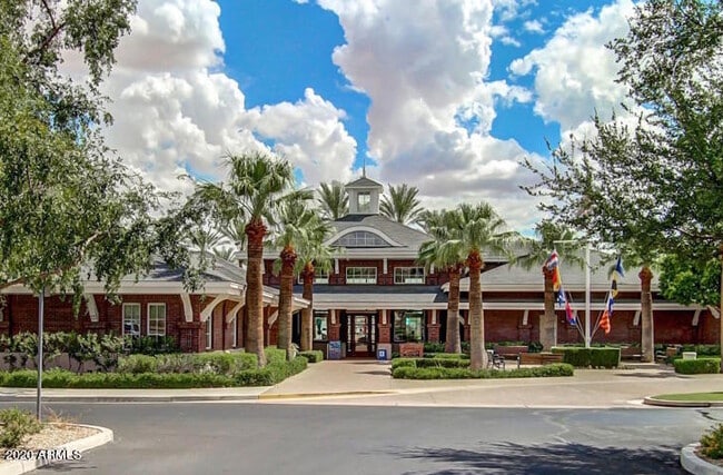 Building Photo - 18408 W Mountain Sky Ave