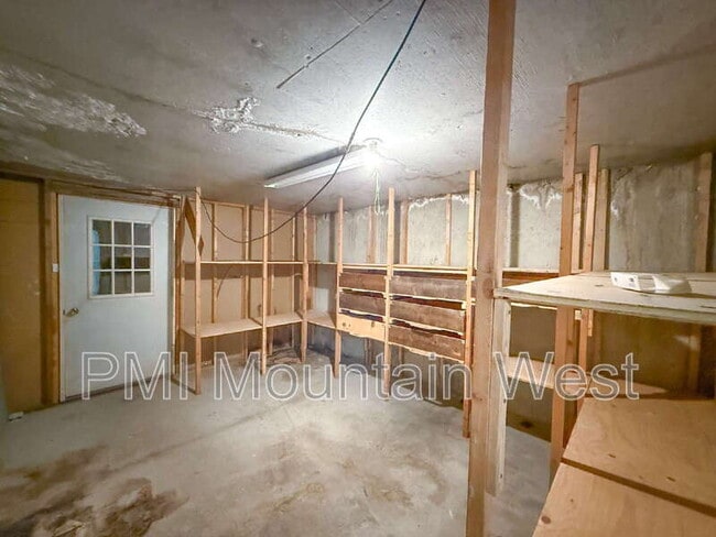 Building Photo - 678 S 650 W