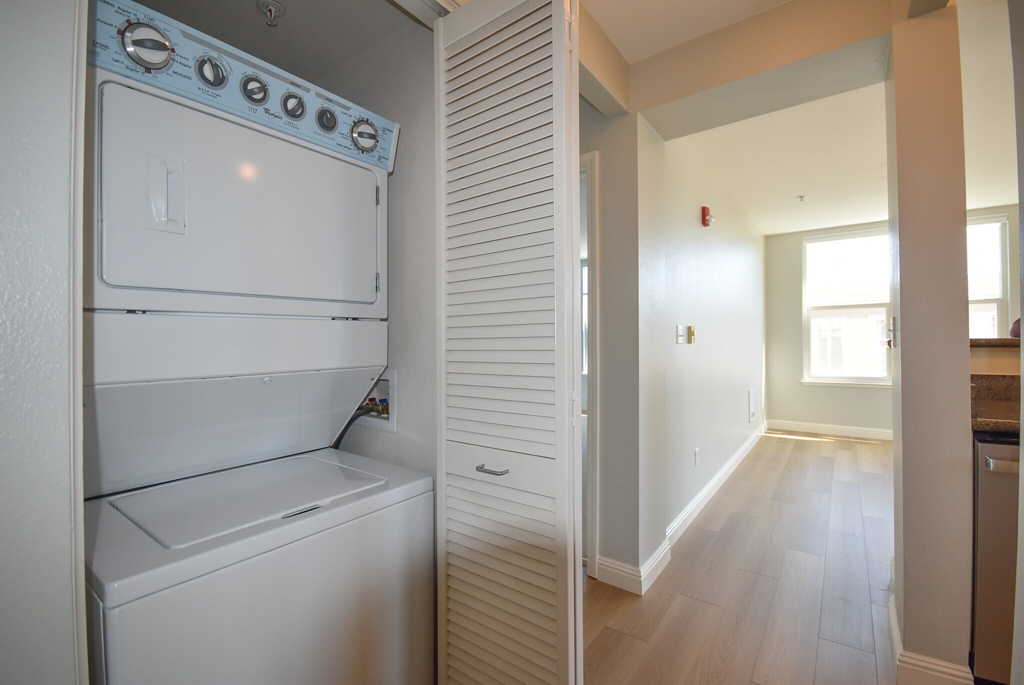 Building Photo - 8400 Oceanview Ter