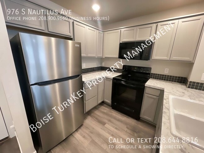 Building Photo - 976 S Nautilus Ave
