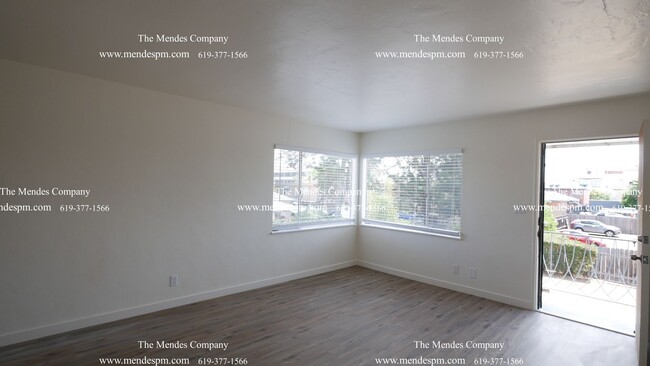 Building Photo - 4443 1/2 Menlo Avenue-