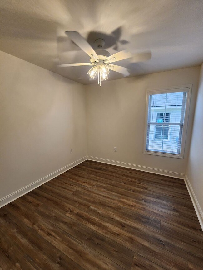 Building Photo - 4045 Colbie Way