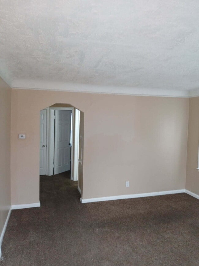 Building Photo - 12075 Rossiter St