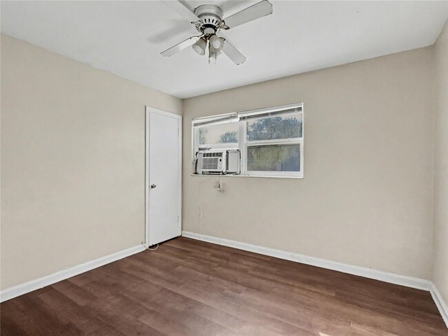 Building Photo - 42 Princeton Ave