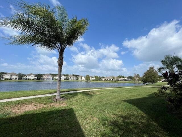 Building Photo - 6414 S Goldenrod Rd