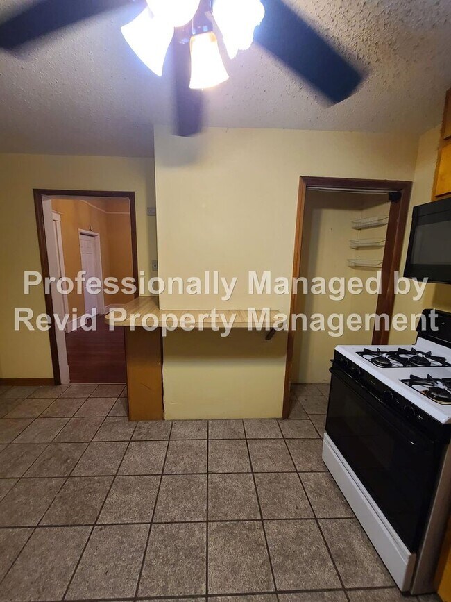 Building Photo - First Month Free on a 13-Month Lease