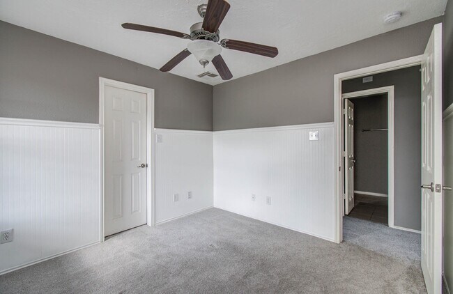 Building Photo - 14034 Chelseahurst Ln