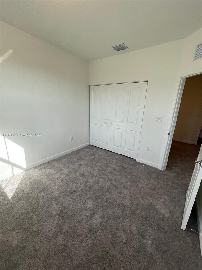 Building Photo - 11845 SW 245 Ter