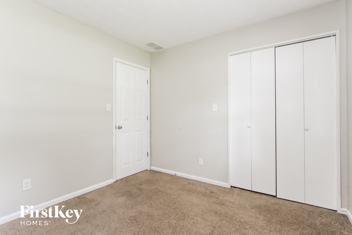 Building Photo - 4025 Mi Casa Ave