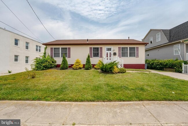 Building Photo - 545 N Connecticut Ave