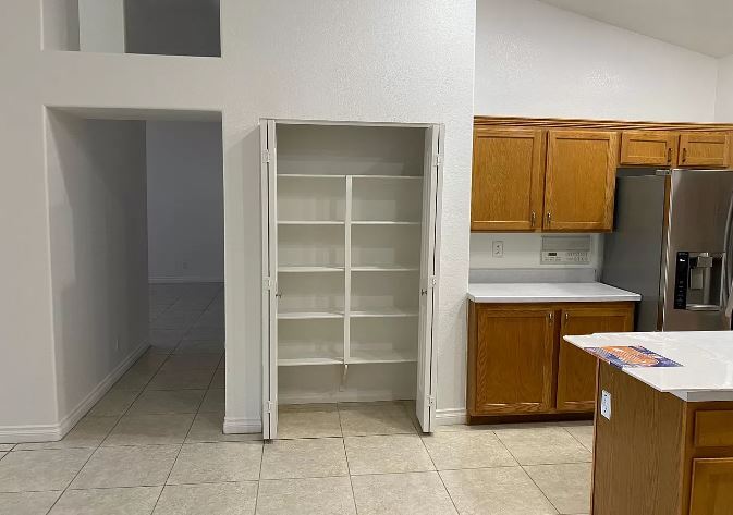 kitchen - 730 Altacrest Dr