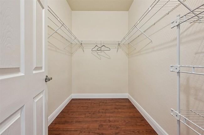 Building Photo - 4714 Monarch Way