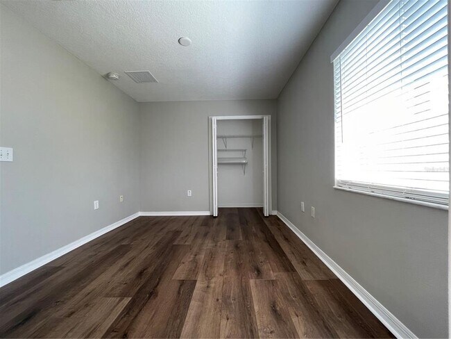 Building Photo - 20438 Needletree Dr