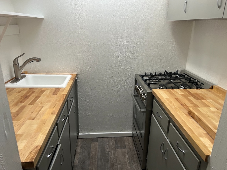 Building Photo - 1 Campbell Ave