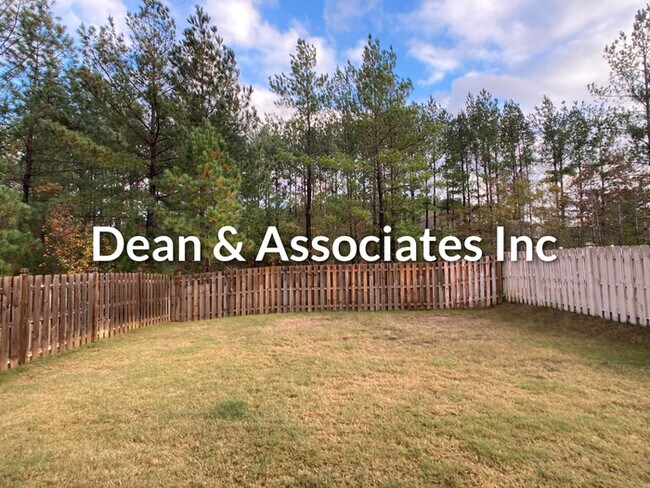 Building Photo - 2044 Springfield Dr