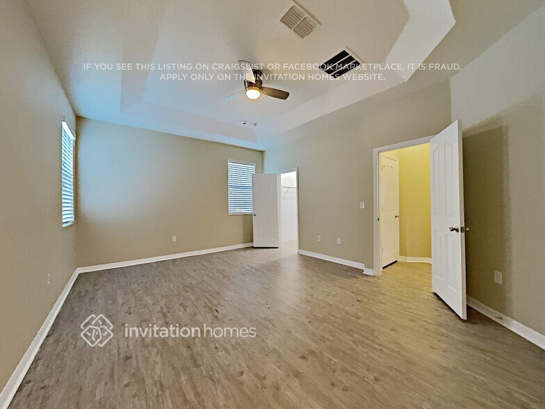 Building Photo - 2316 Avellino Ave