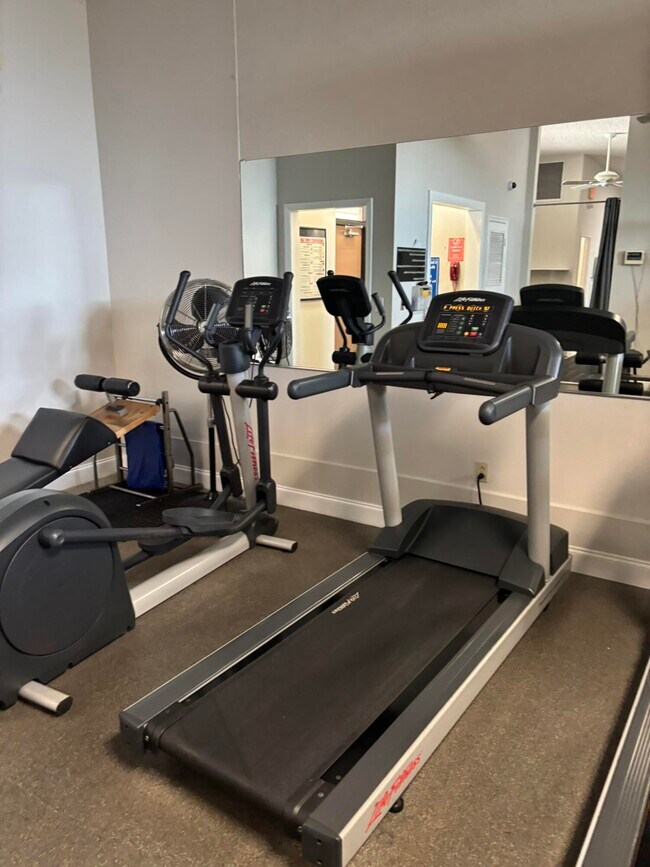 Building Photo - 3474 Cypress Trail