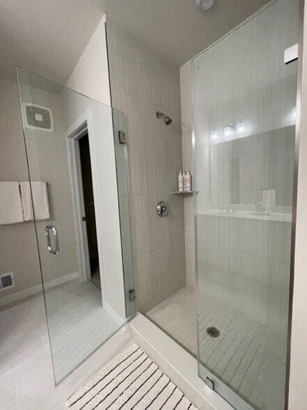Building Photo - 2361 Liberty Lp