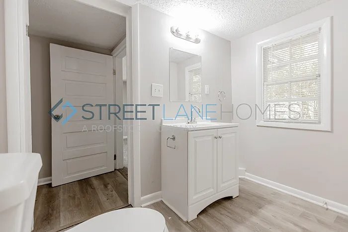 Building Photo - 842 Gene Reed Rd