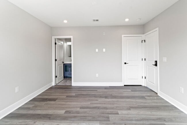 Building Photo - 3714 Haverford Ave