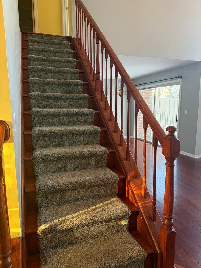 Building Photo - 2156 Camden Ln