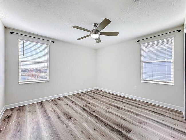 Building Photo - 11939 Satire St