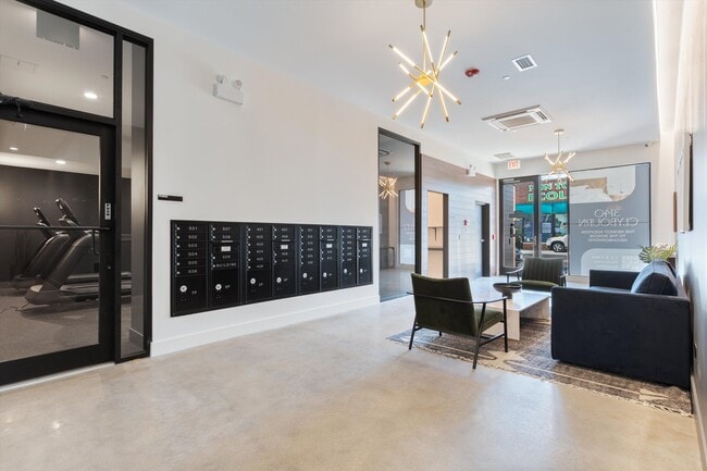 Building Photo - 3140 N Clybourn Ave