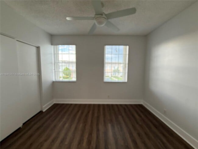 Building Photo - 16736 Hemingway Dr