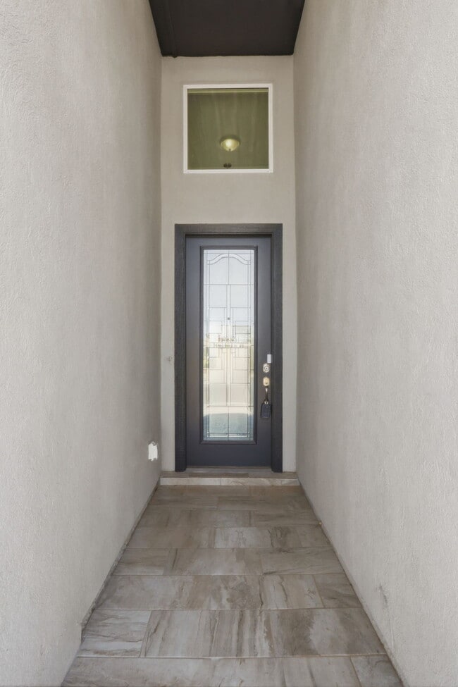 Building Photo - 13110 Emerald Isle St