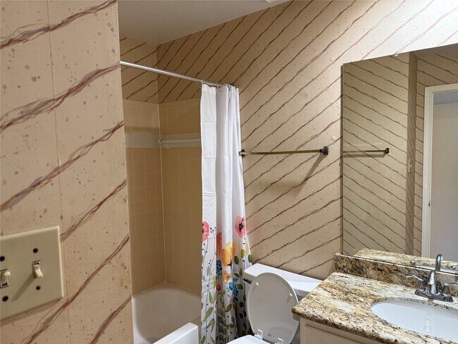 Building Photo - 1103 Dulles Ave