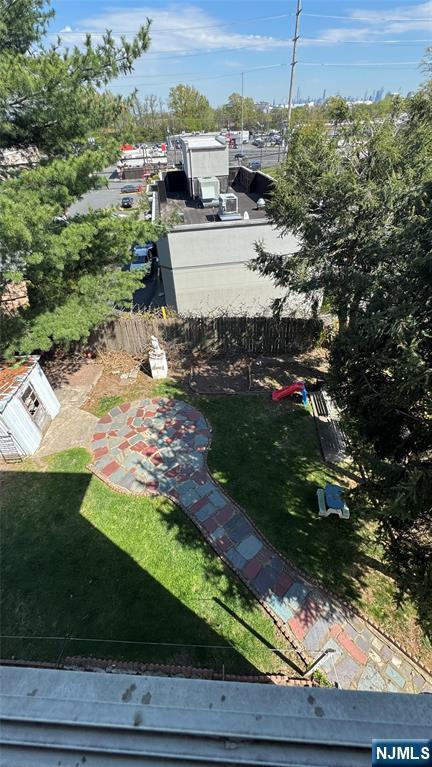 Building Photo - 85 Eastern