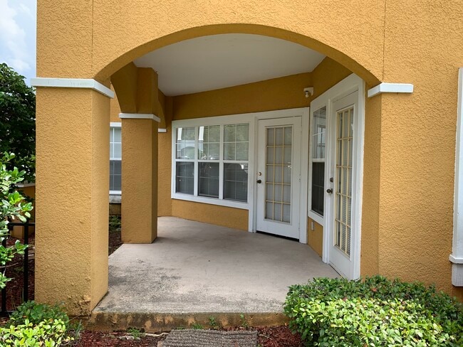 Building Photo - 3751 Conroy Rd