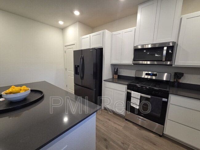 Building Photo - 7754 Wandering Wy