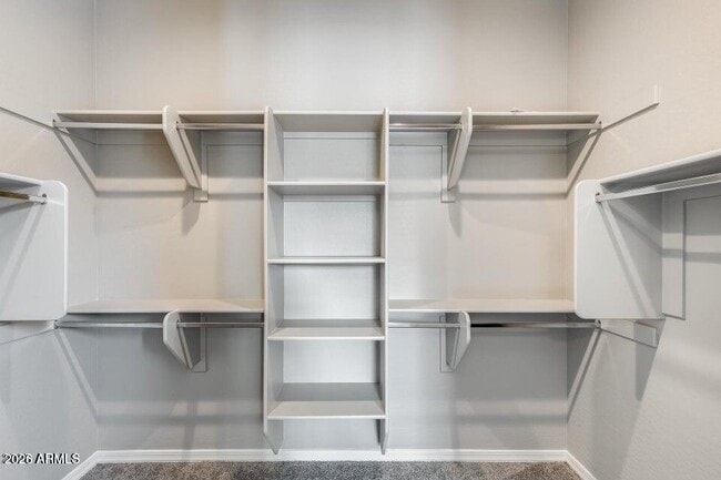 Building Photo - 2661 S Olympic Dr