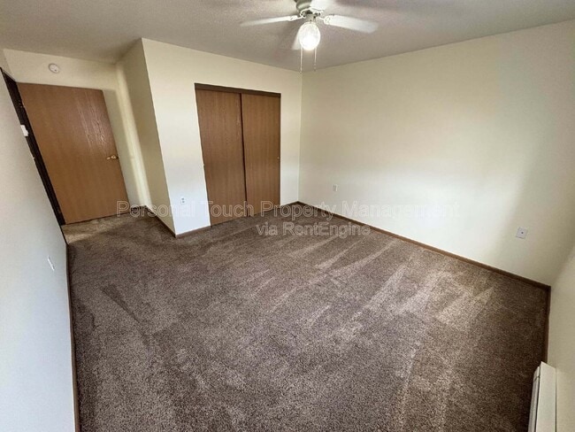 Building Photo - 455 22nd St E