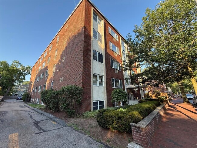 Building Photo - 269 Harvard St