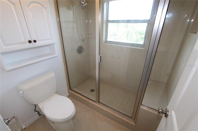 Building Photo - 451 Hamptoncrest Cir