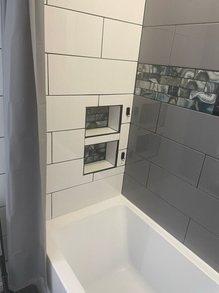 Building Photo - 3115 Marshall Dr