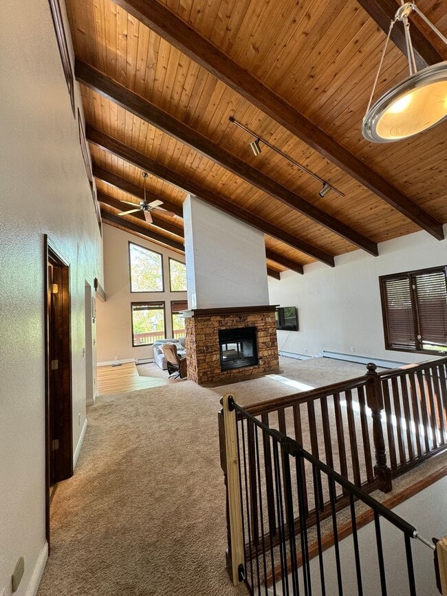 Building Photo - 2521 Autumn Cir