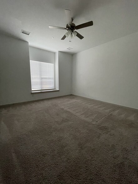 Building Photo - 1764 Thornton Dr