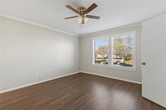 Building Photo - 1543 Englewood Dr
