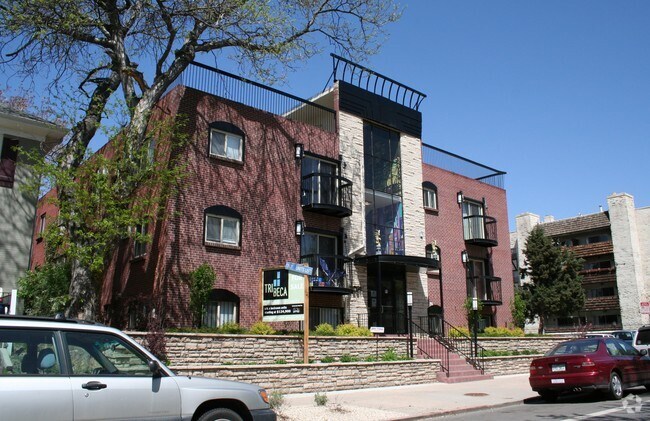 Building Photo - Boutique Apartments