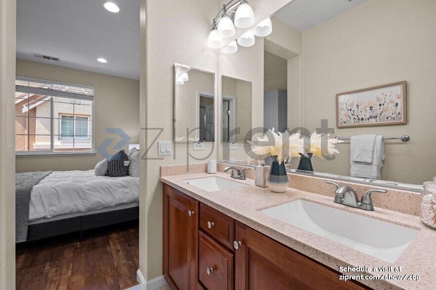 Building Photo - 1013 Carnelian Terrace