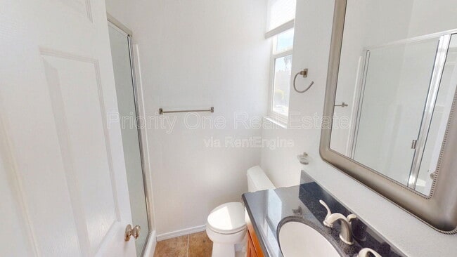 Building Photo - 4070 Riviera Dr