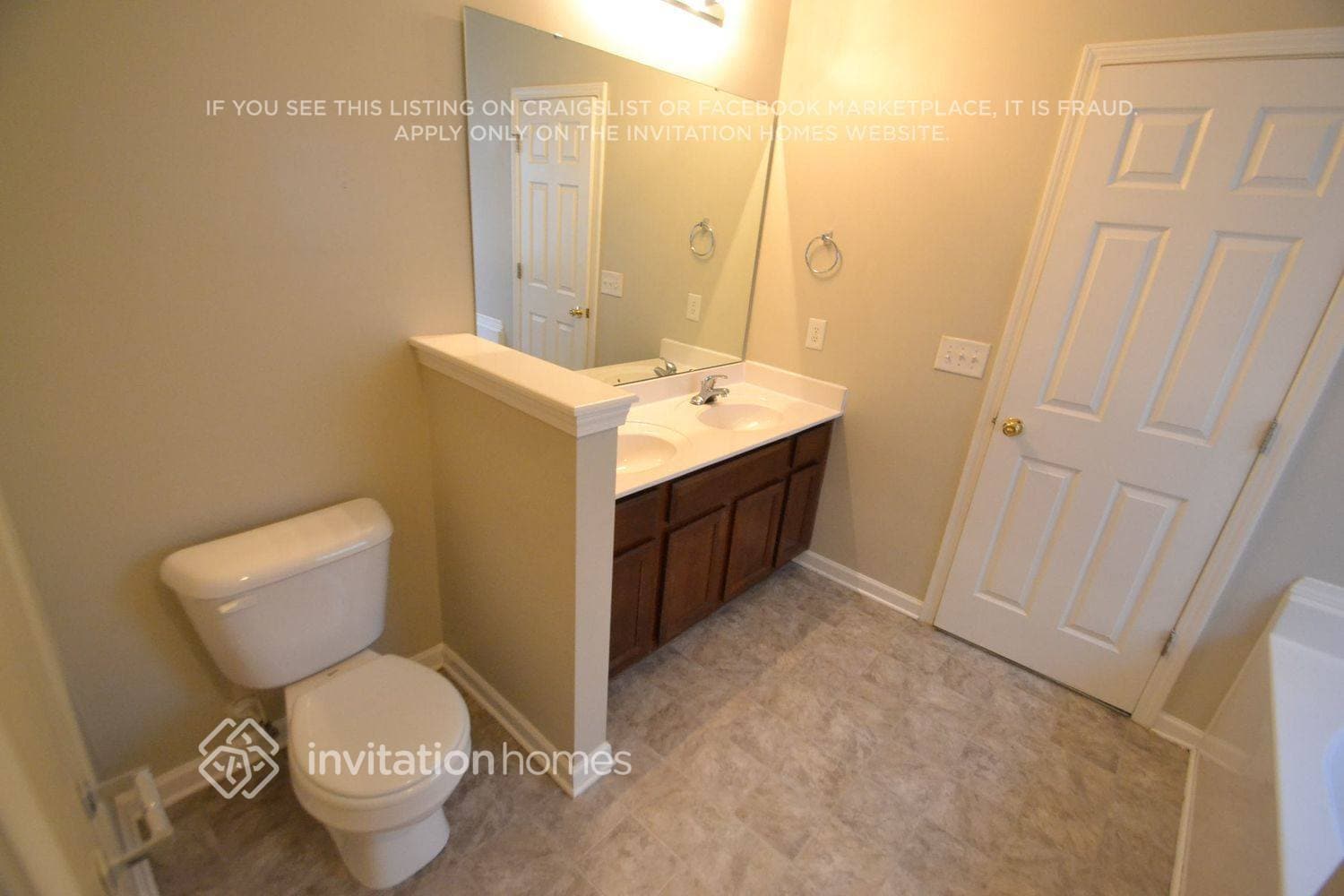 Building Photo - 8728 Hazelcroft Ln