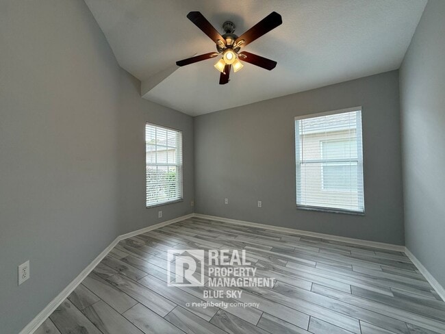 Building Photo - 5238 Gato Del Sol Cir