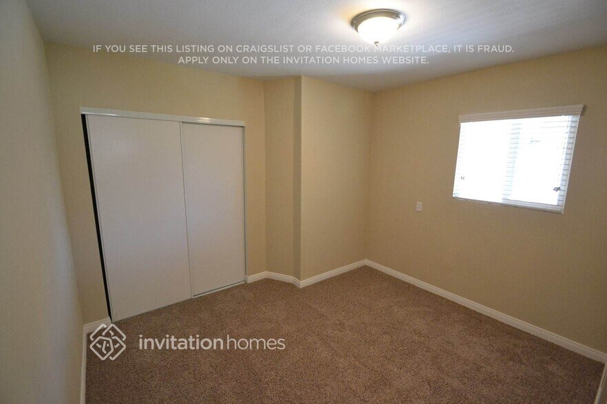 Building Photo - 1058 N Glendora Ave