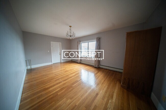 Building Photo - 208 Rawson Rd