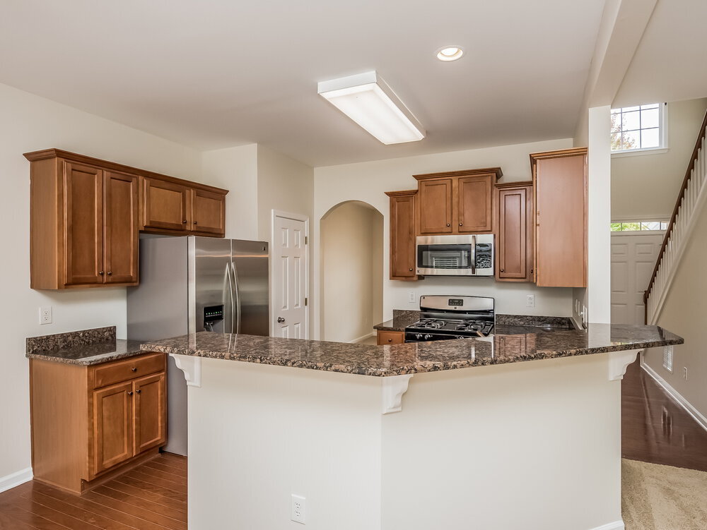 Building Photo - 3067 Woodbridge Ln