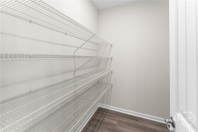 Building Photo - 116 Peabody St